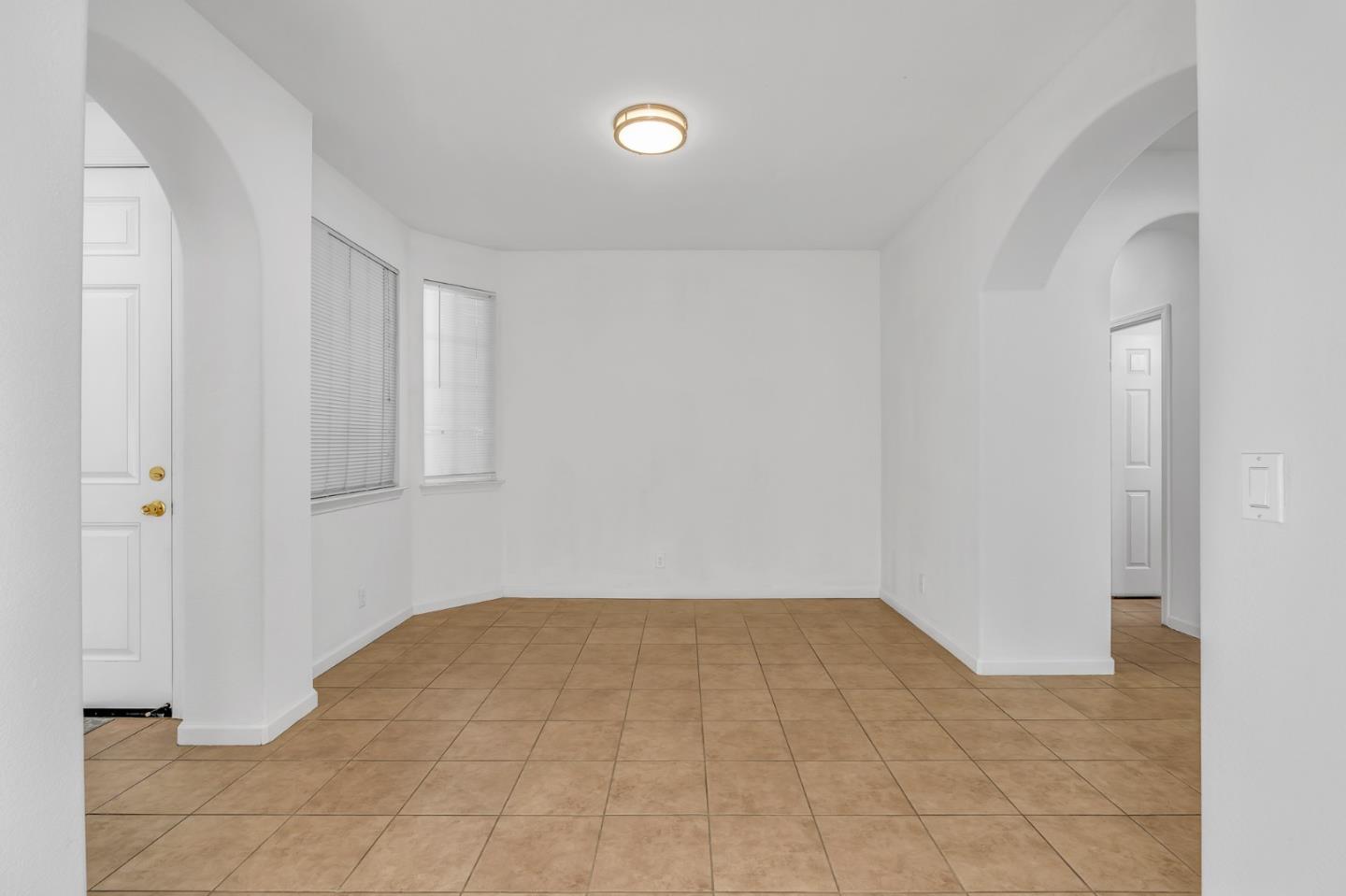 2061 Palermo Dr, Los Banos, CA 93635 photo 10