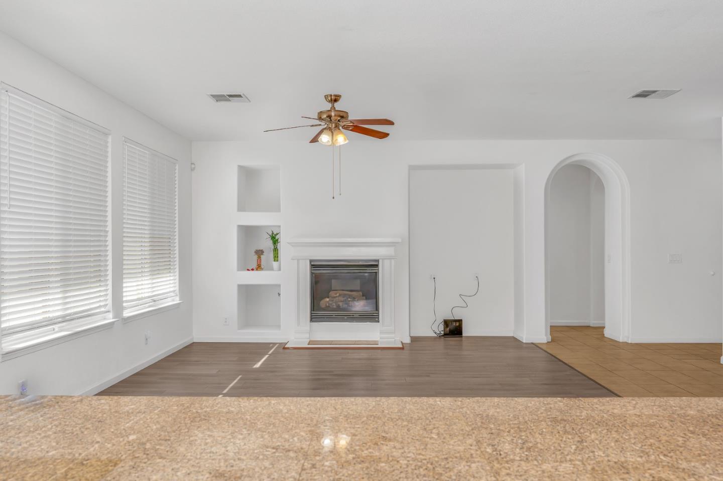 2061 Palermo Dr, Los Banos, CA 93635 photo 17