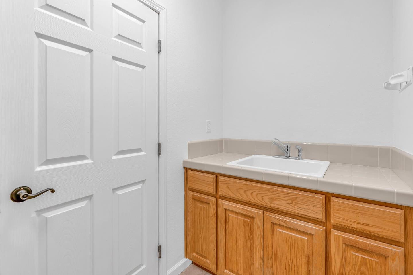 2061 Palermo Dr, Los Banos, CA 93635 photo 28