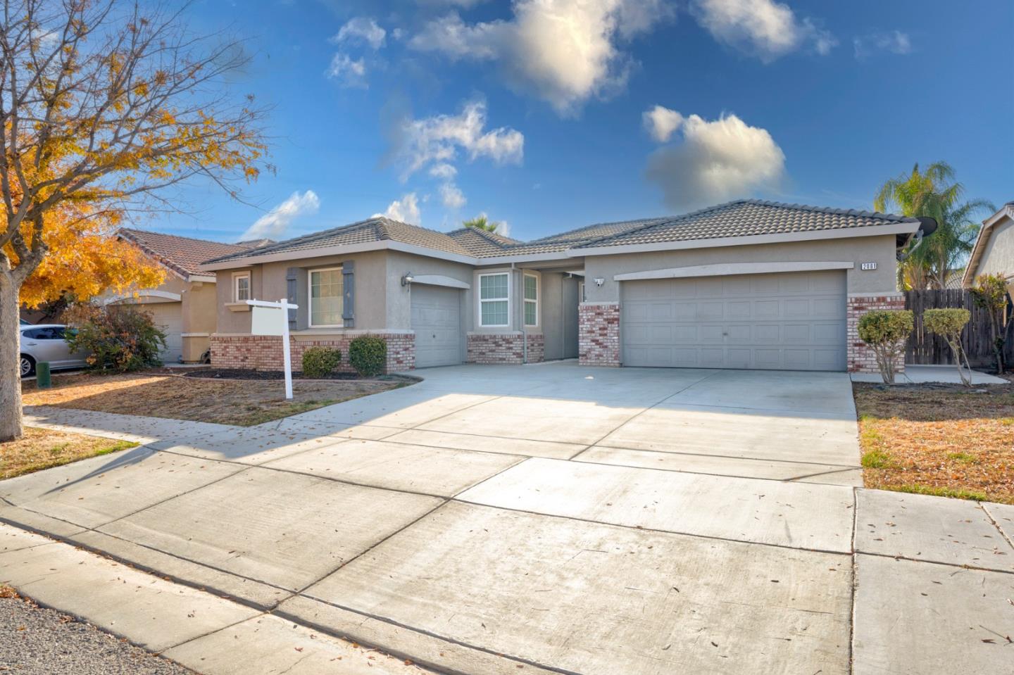 2061 Palermo Dr, Los Banos, CA 93635 photo 4