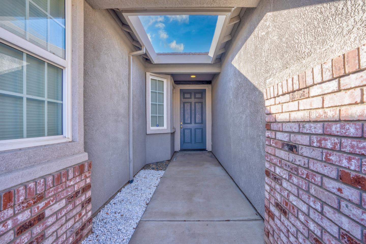 Detail Gallery Image 6 of 38 For 2061 Palermo Dr, Los Banos,  CA 93635 - 4 Beds | 2/1 Baths