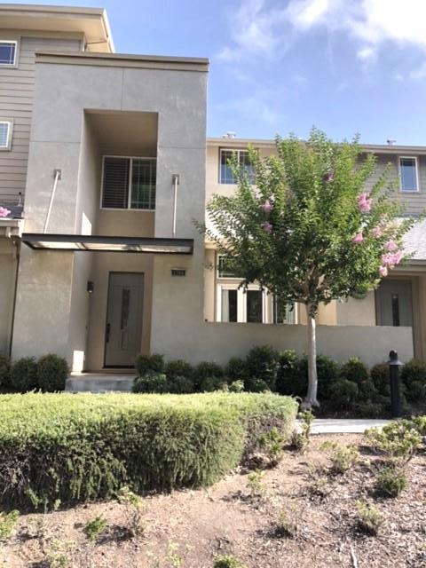 Front Image Thumbnail for ML81913755