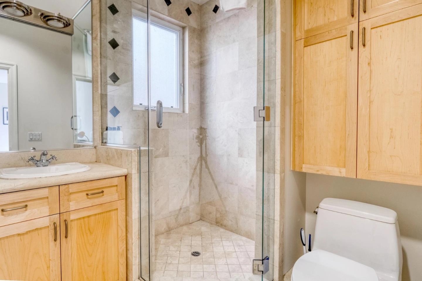 Detail Gallery Image 7 of 12 For Mississippi St,  San Francisco,  CA 94107 - 3 Beds | 2 Baths
