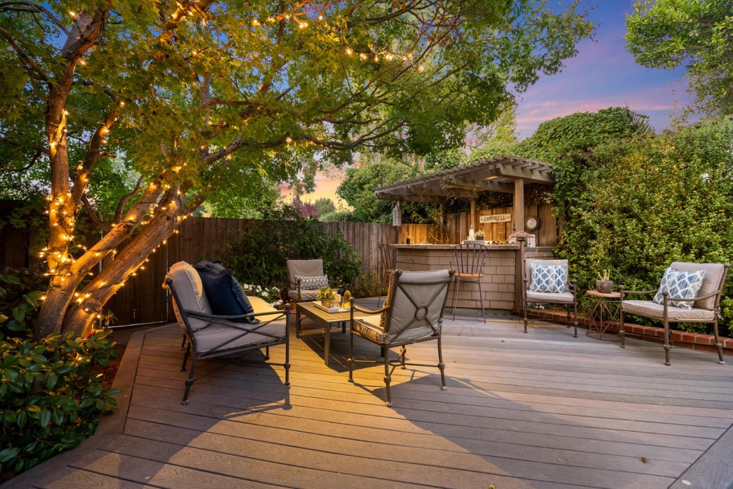 Detail Gallery Image 44 of 50 For 849 Los Altos Ave, Los Altos,  CA 94022 - 3 Beds | 3 Baths