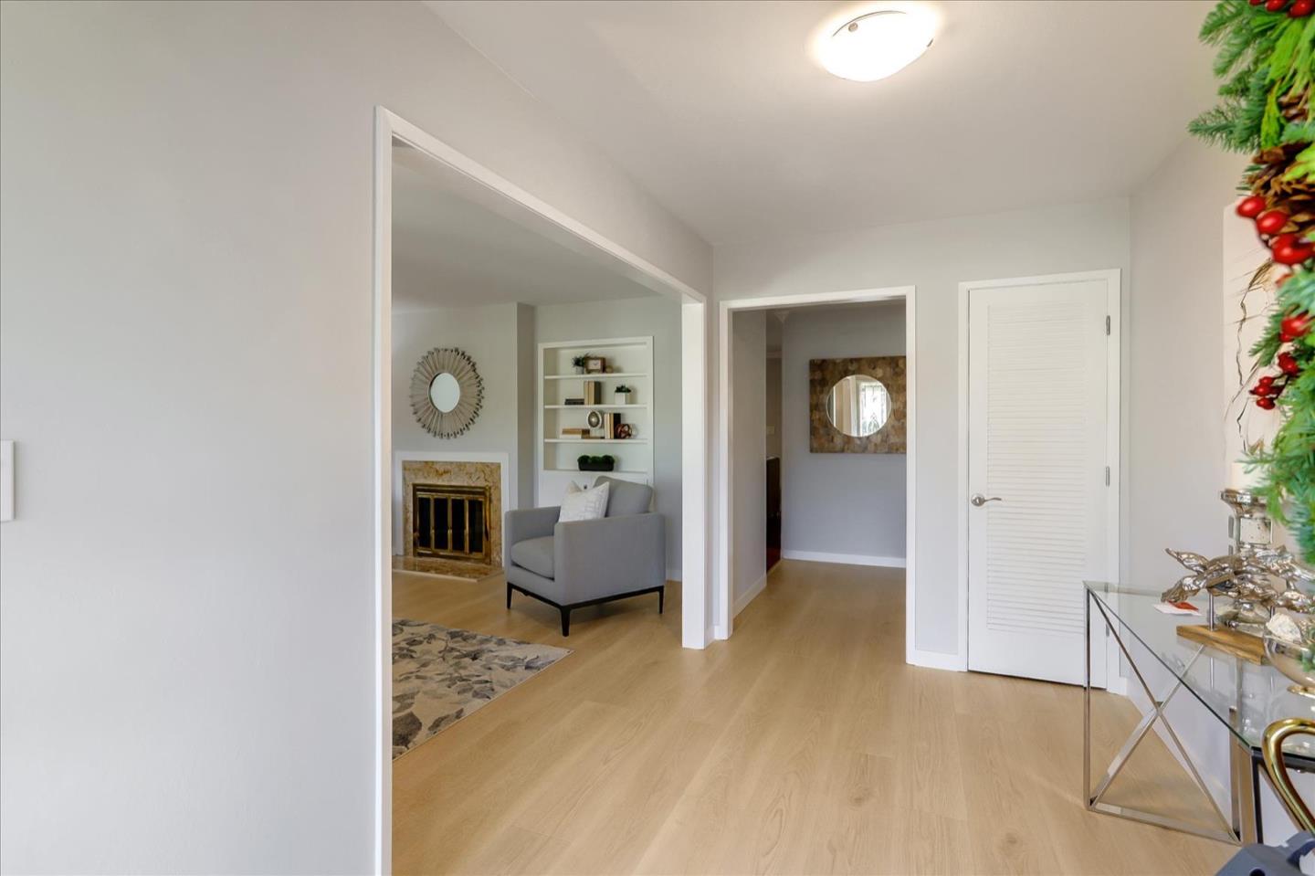 Detail Gallery Image 5 of 53 For 1853 Austin Ave, Los Altos,  CA 94024 - 4 Beds | 2/1 Baths
