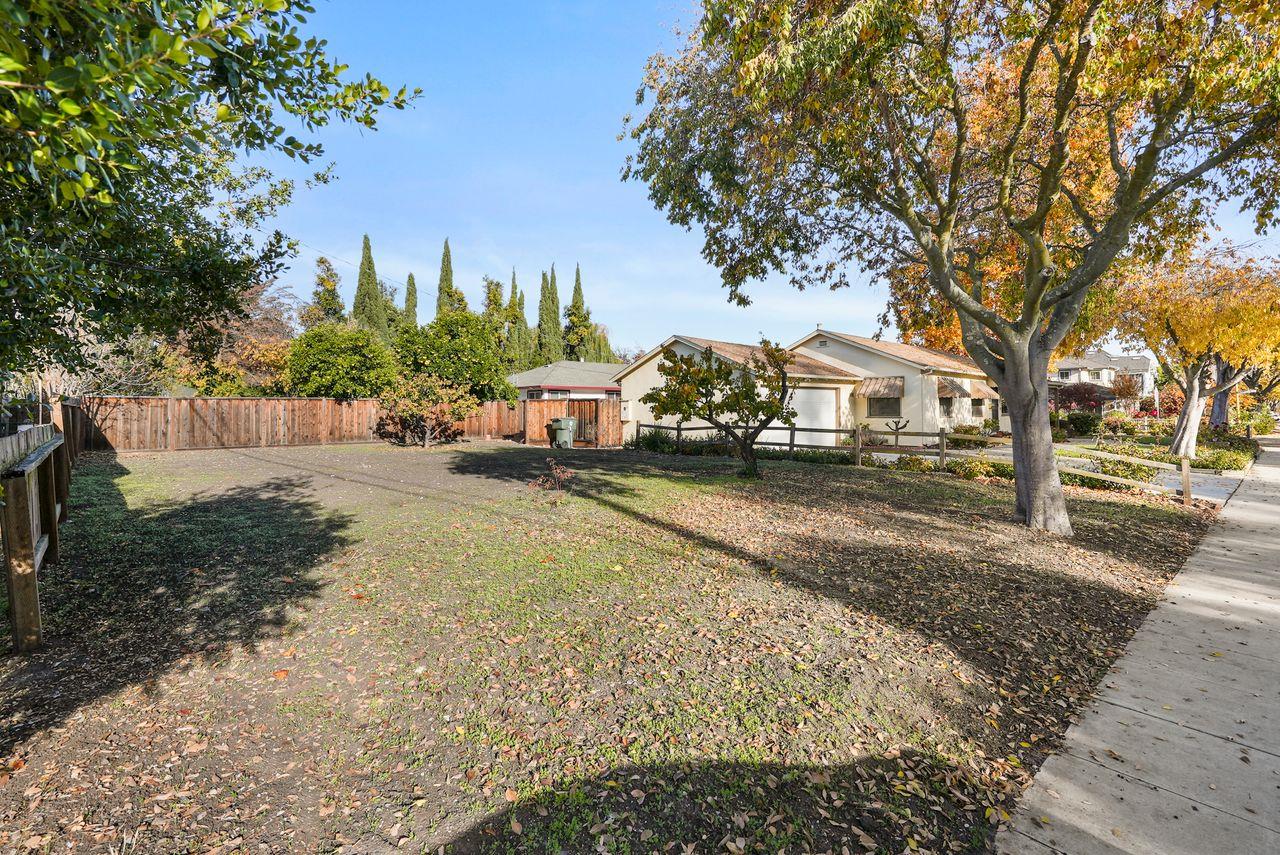 Detail Gallery Image 1 of 1 For 179 El Dorado Ave, Palo Alto,  CA 94306 - 3 Beds | 1 Baths