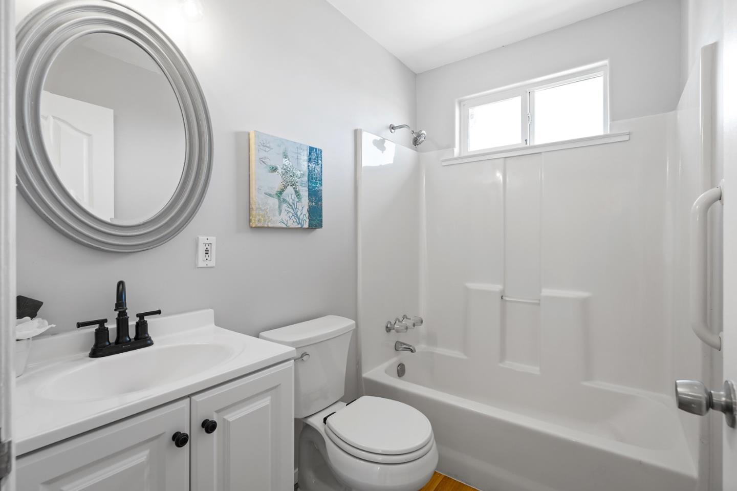 Detail Gallery Image 30 of 51 For 112 Bella Vista Ave, Pacifica,  CA 94044 - 3 Beds | 2/1 Baths