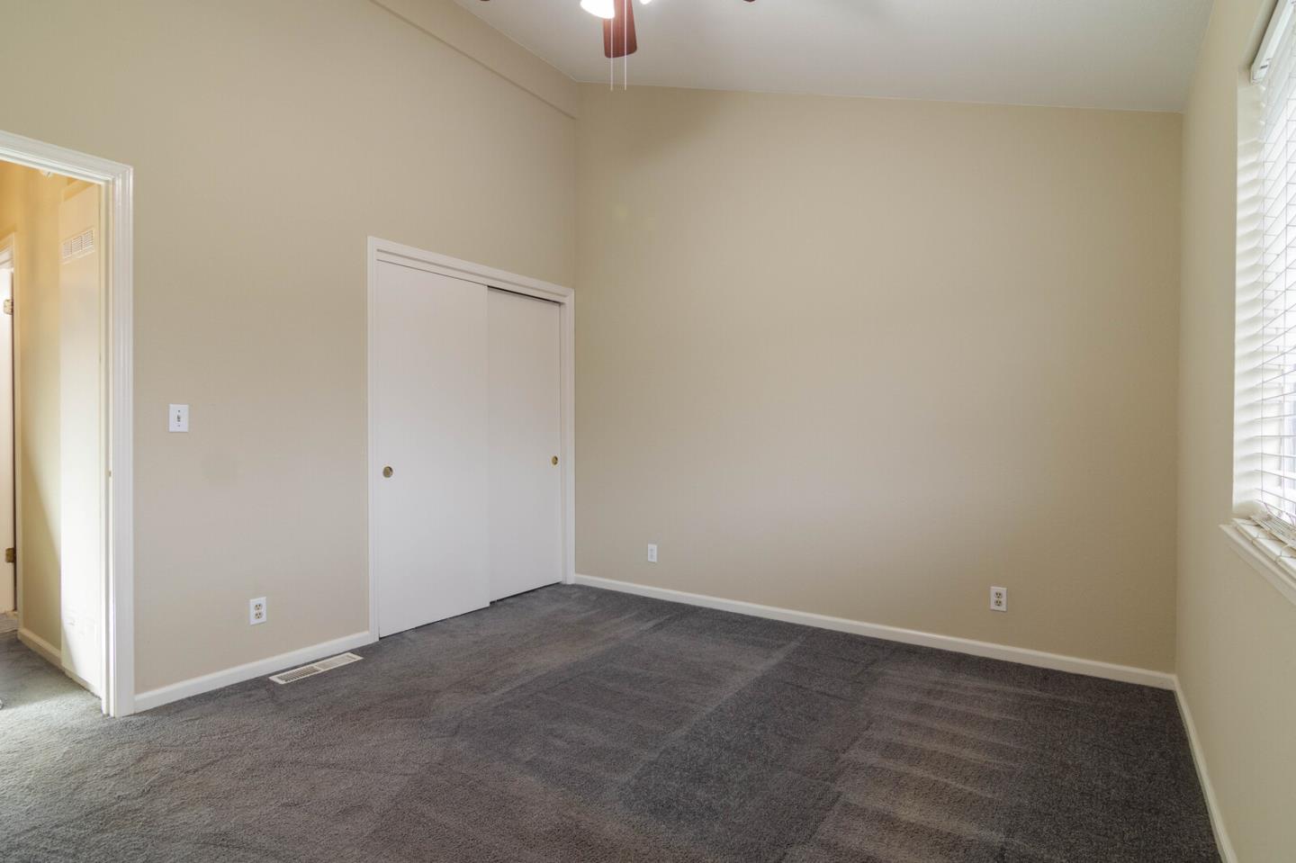 805 South St Apt 14, Hollister, CA 95023 photo 20