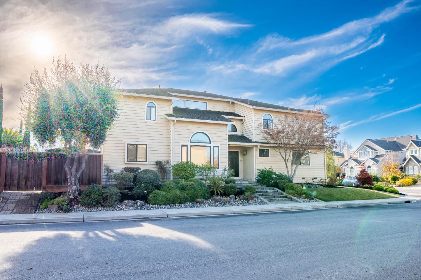 Craftsman Homes for Sale in 95120, CA ZeroDown