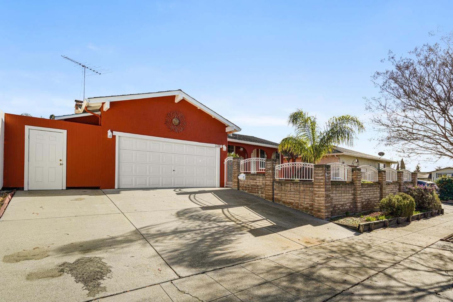 Detail Gallery Image 1 of 1 For 3397 Burgundy Dr, San Jose,  CA 95132 - 3 Beds | 2 Baths
