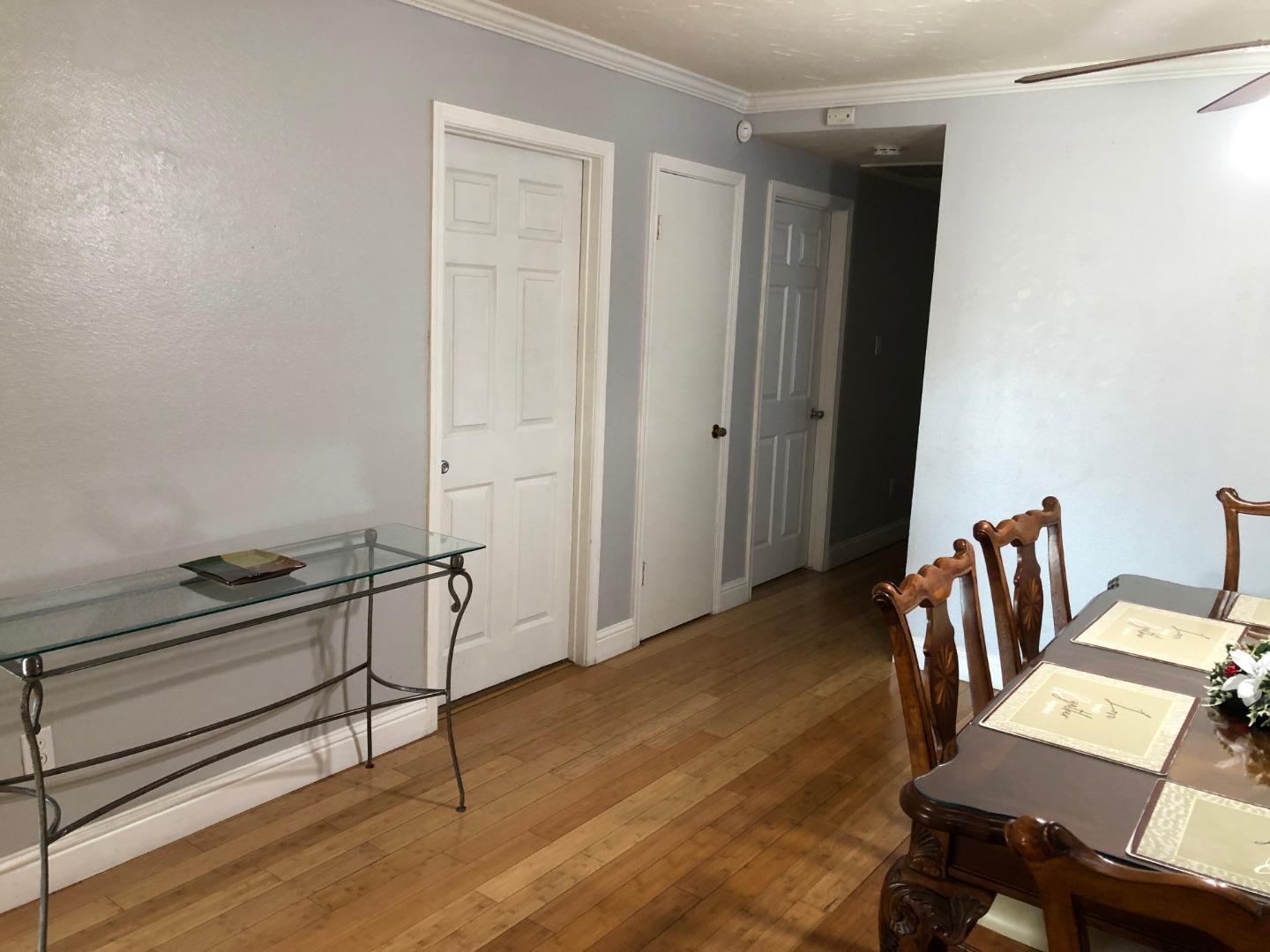 Detail Gallery Image 9 of 17 For 1302 Eagle St, Los Banos,  CA 93635 - 4 Beds | 2 Baths