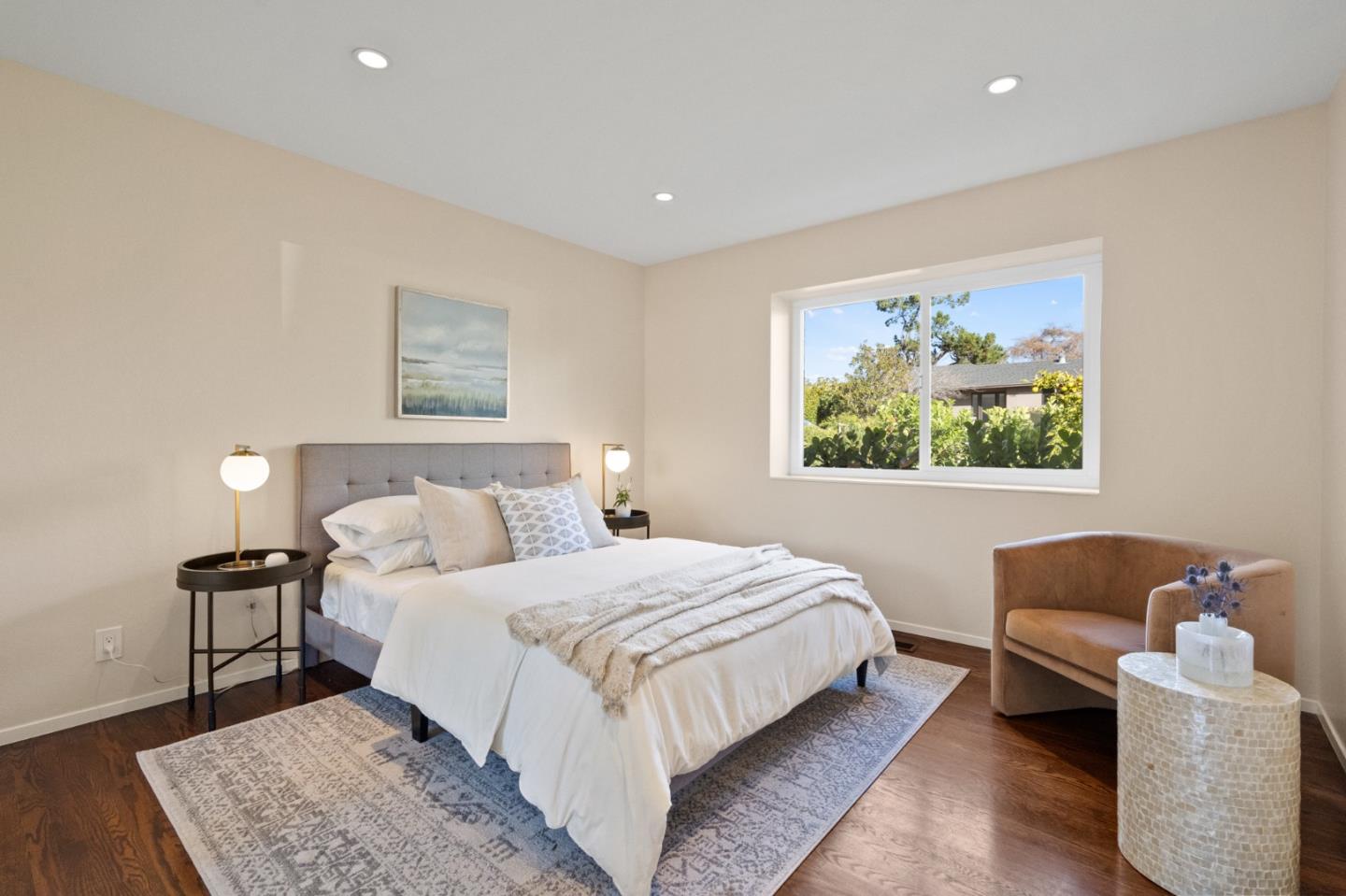 Detail Gallery Image 11 of 29 For 3010 Greenoak Ct, San Mateo,  CA 94403 - 3 Beds | 2/1 Baths
