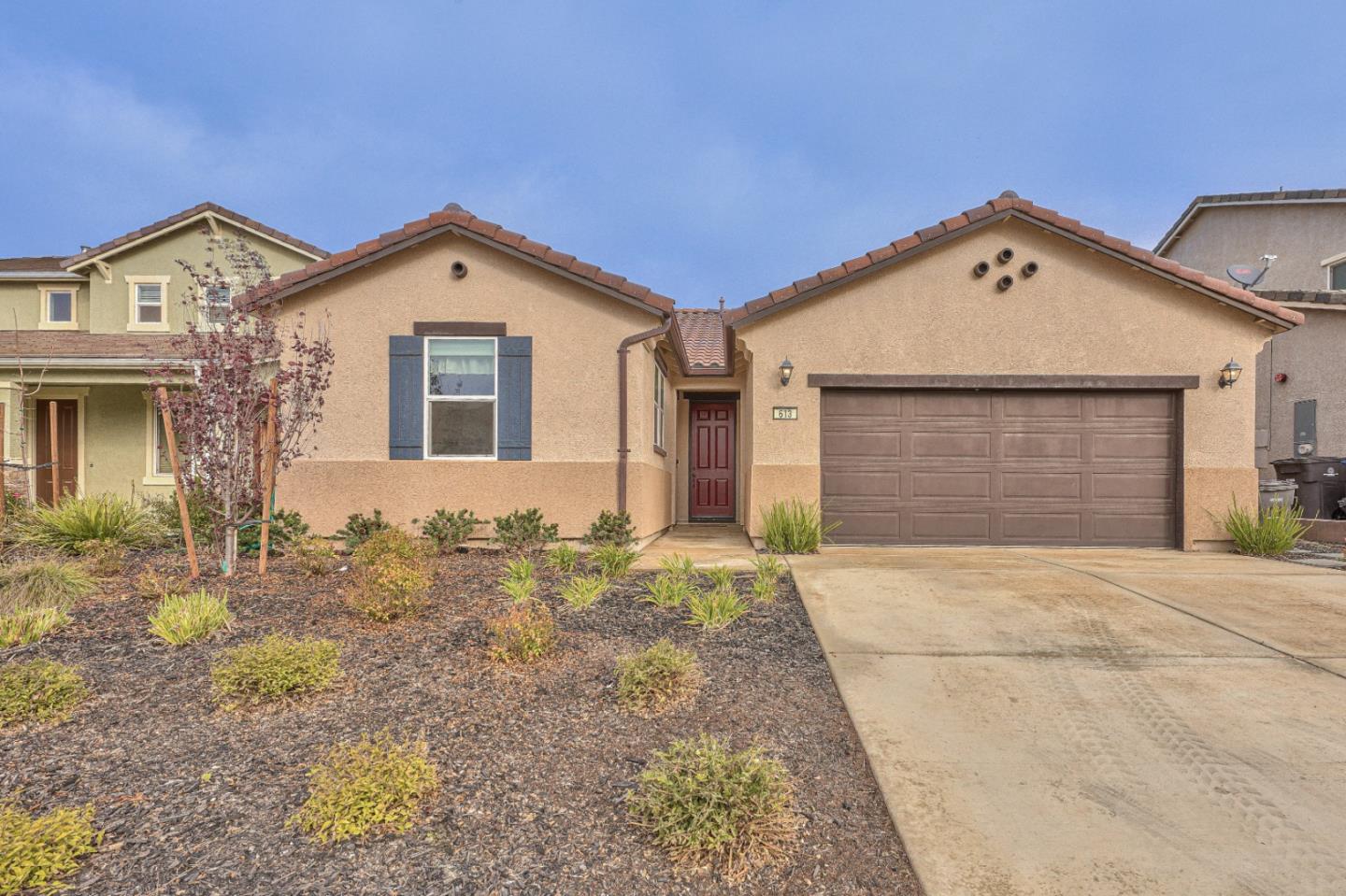 Detail Gallery Image 1 of 1 For 613 Cadena Dr, Soledad,  CA 93960 - 3 Beds | 2 Baths