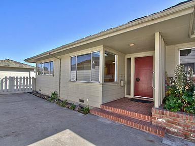 Detail Gallery Image 2 of 42 For 179 Riker Ter, Salinas,  CA 93901 - 5 Beds | 2 Baths