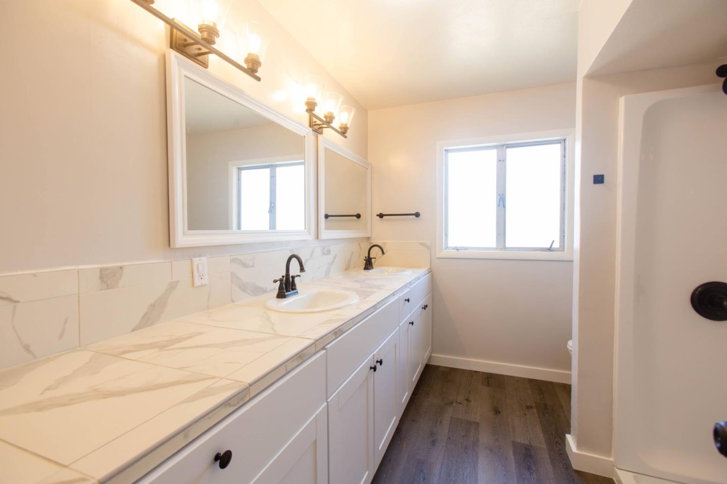 Detail Gallery Image 20 of 42 For 179 Riker Ter, Salinas,  CA 93901 - 5 Beds | 2 Baths