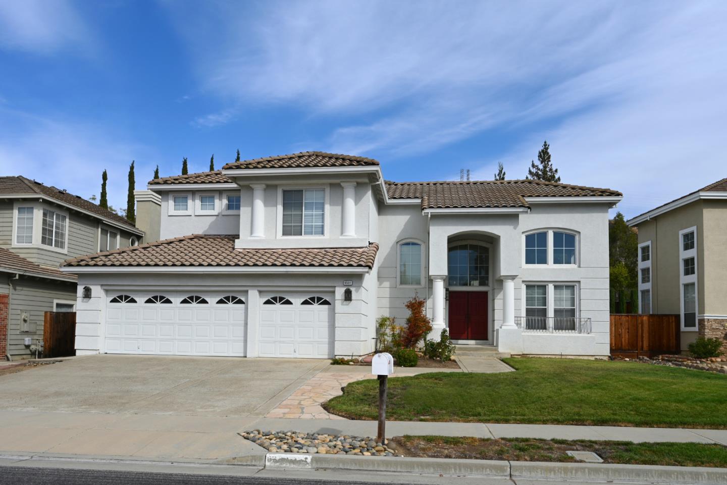 Detail Gallery Image 1 of 1 For 6501 Graystone Meadow Cir, San Jose,  CA 95120 - 5 Beds | 3 Baths