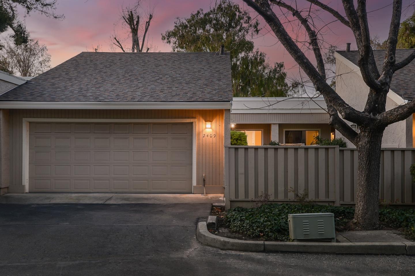 Detail Gallery Image 1 of 1 For 2409 Golf Links Cir, Santa Clara,  CA 95050 - 2 Beds | 2 Baths