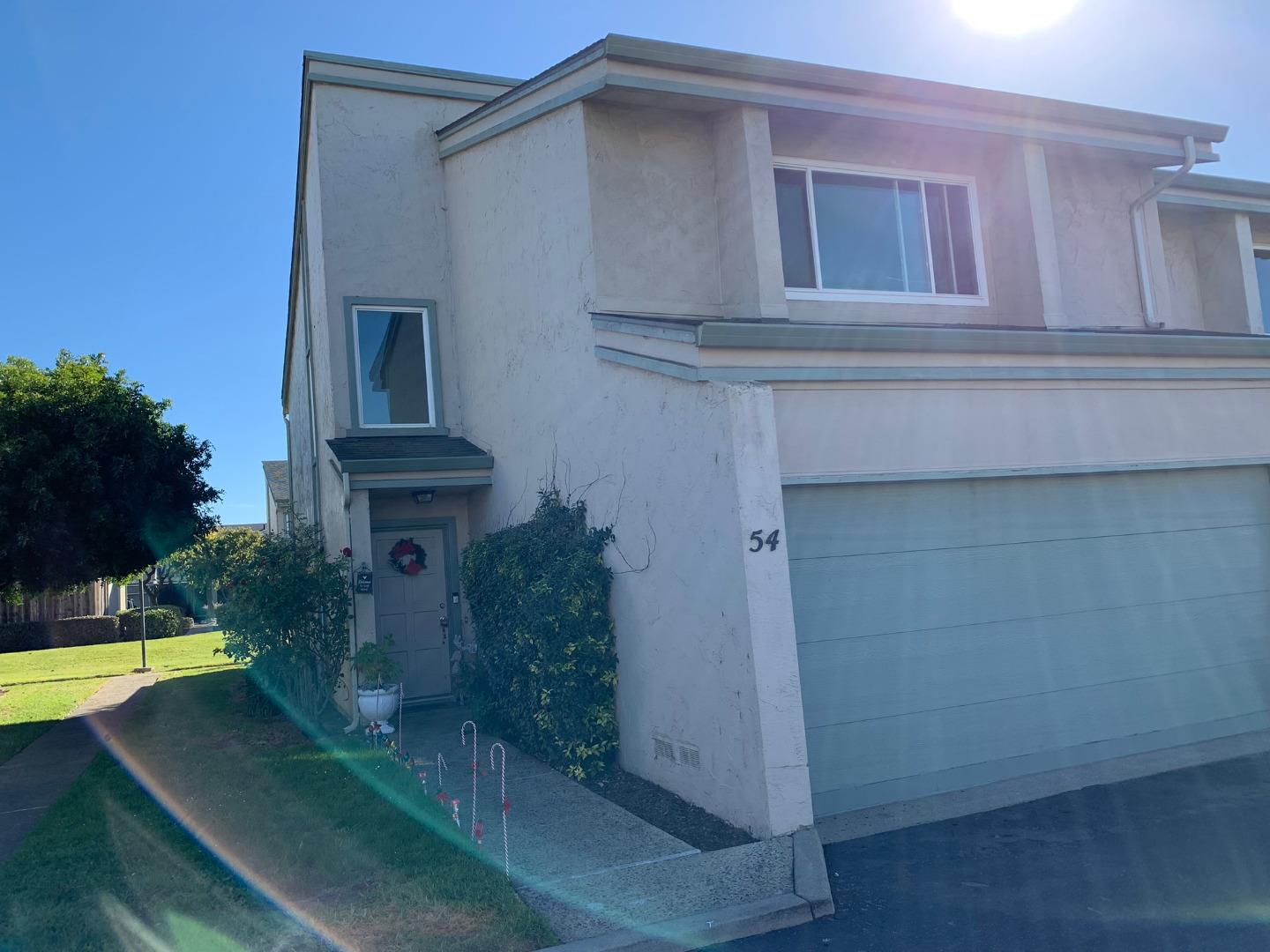 Detail Gallery Image 1 of 1 For 1253 Los Olivos Dr #54,  Salinas,  CA 93901 - 3 Beds | 1/1 Baths