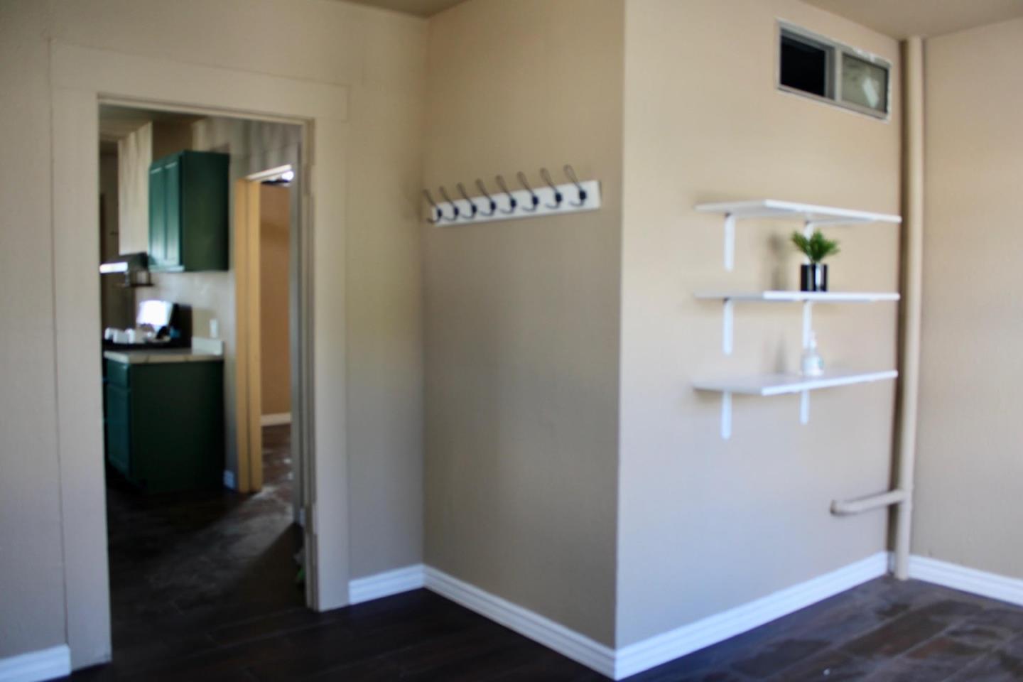 301 E Madera St, Avenal, CA 93204 photo 11