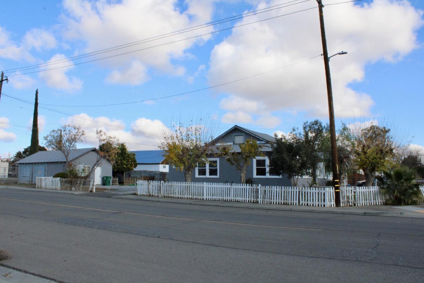 301 E Madera St, Avenal, CA 93204 photo 19