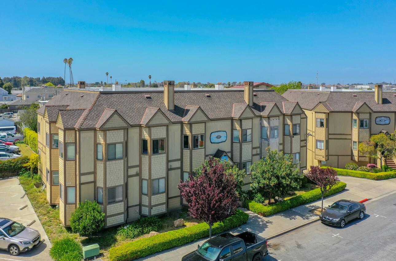 Detail Gallery Image 1 of 1 For 46 Stone St #21,  Salinas,  CA 93901 - 1 Beds | 1 Baths