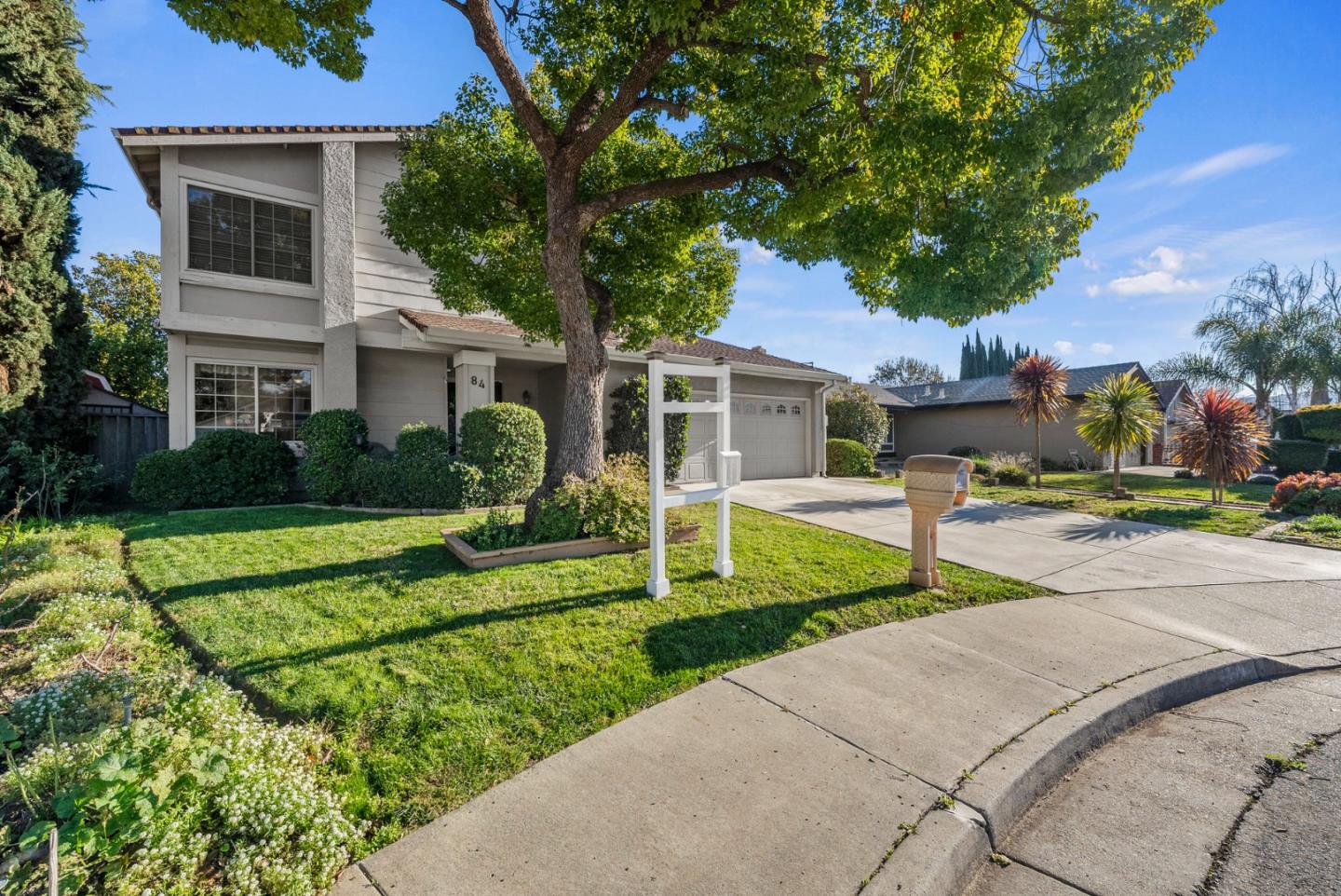 Detail Gallery Image 1 of 1 For 84 Southport Ct, San Jose,  CA 95138 - 4 Beds | 2/1 Baths