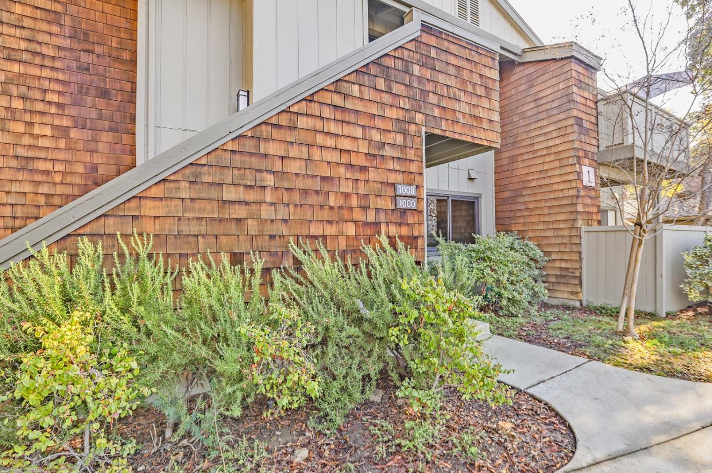 Detail Gallery Image 1 of 1 For 1000 La Terrace Cir, San Jose,  CA 95123 - 2 Beds | 1 Baths