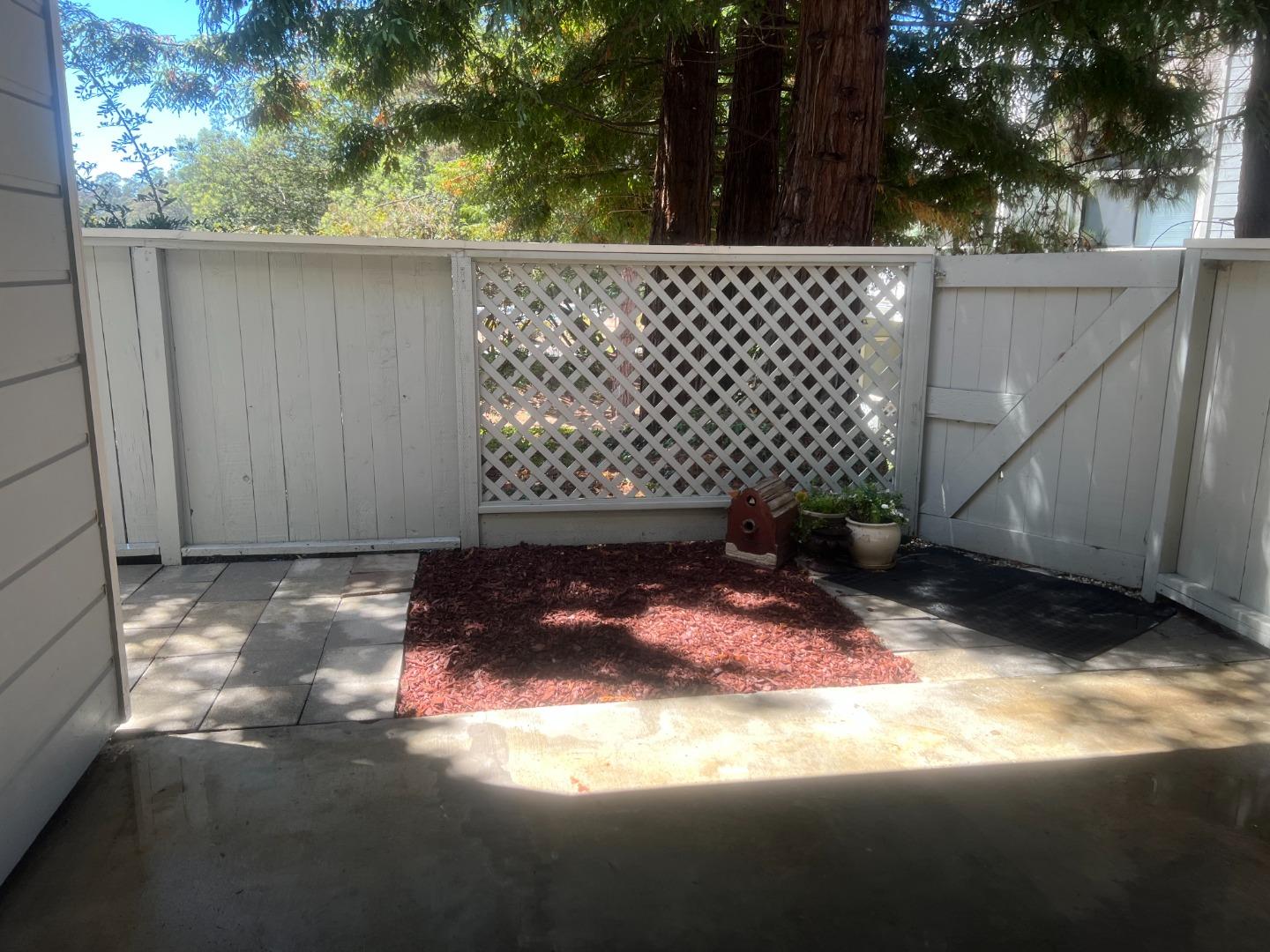 Detail Gallery Image 9 of 12 For 2601 Willowbrook Ln #15,  Aptos,  CA 95003 - 1 Beds | 1 Baths