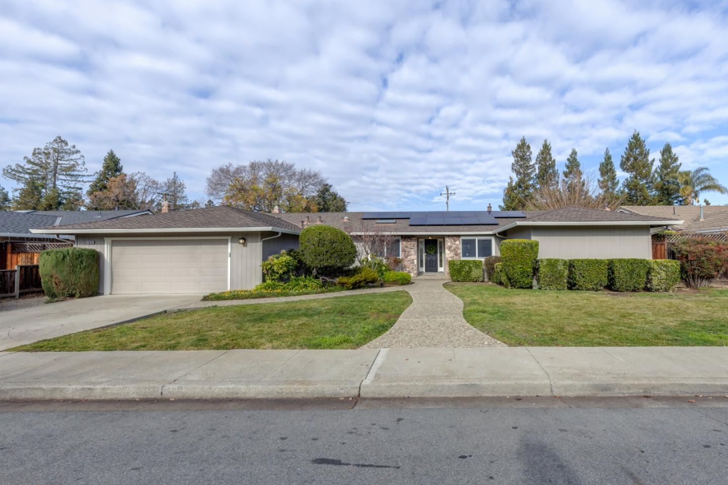 Detail Gallery Image 1 of 1 For 2838 Encina Camino, Walnut Creek,  CA 94598 - 5 Beds | 2/1 Baths