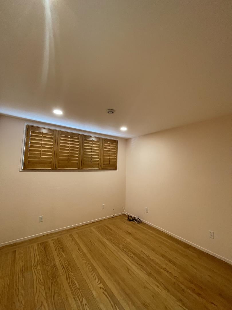 Detail Gallery Image 6 of 23 For 31485 Wheelon Ave, Hayward,  CA 94544 - 3 Beds | 2 Baths