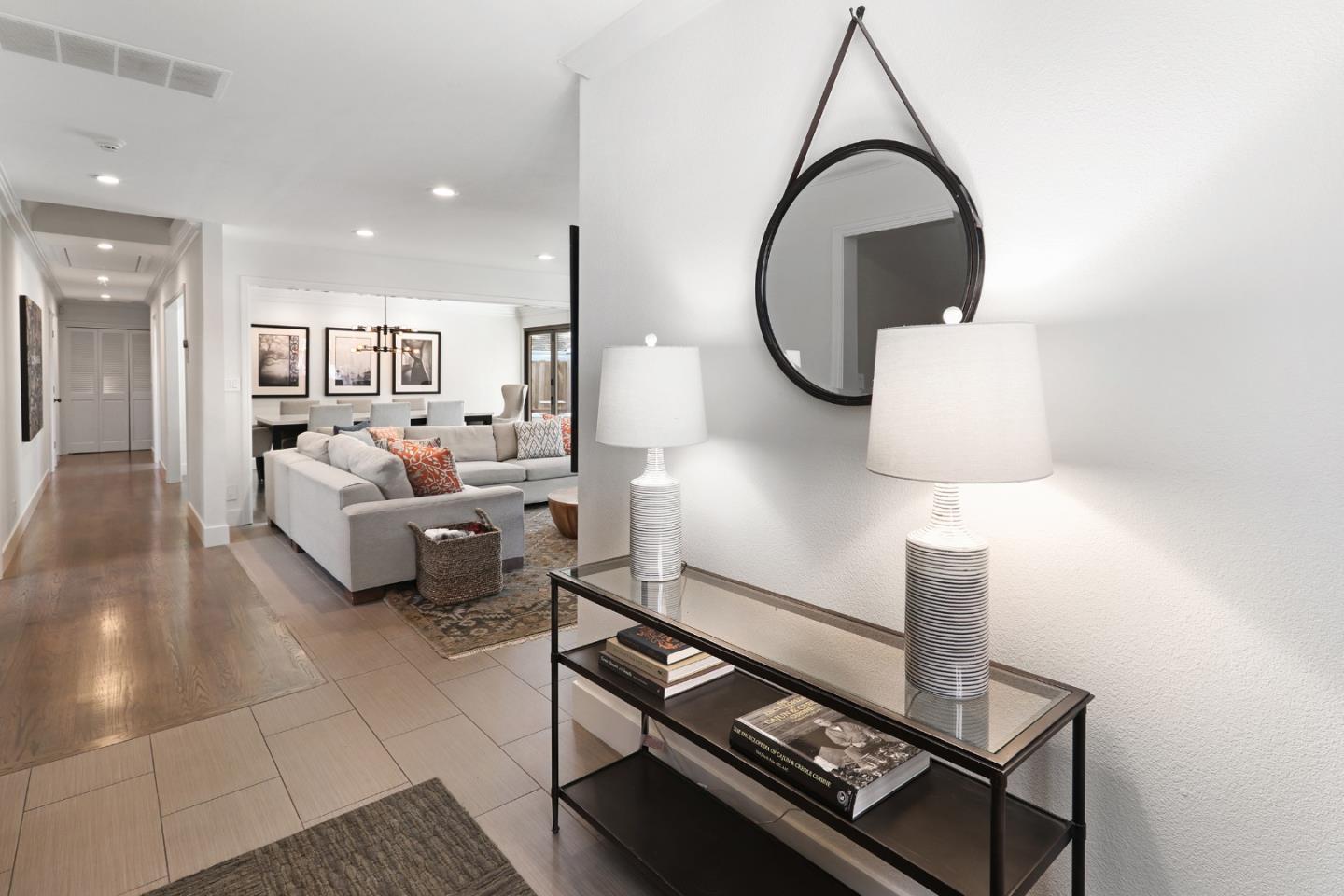 Detail Gallery Image 3 of 41 For 11 Bay Rd, Menlo Park,  CA 94025 - 4 Beds | 3 Baths