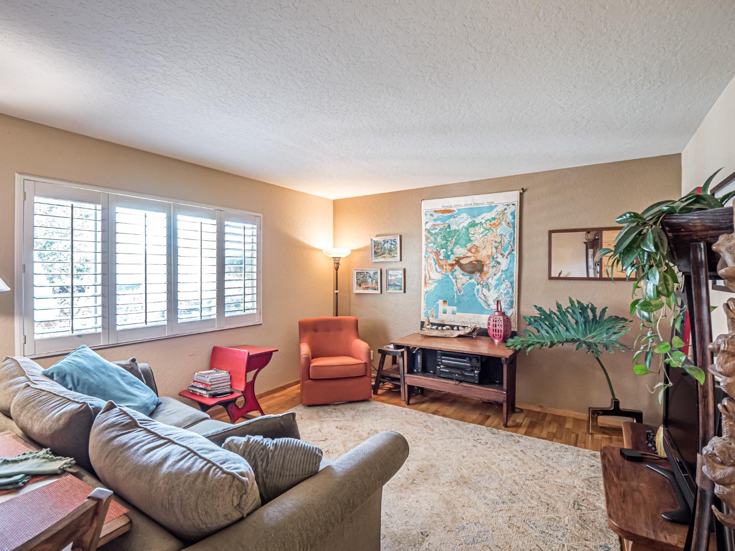 Detail Gallery Image 35 of 43 For 175-181 Brook Knoll Dr, Santa Cruz,  CA 95060 - – Beds | – Baths