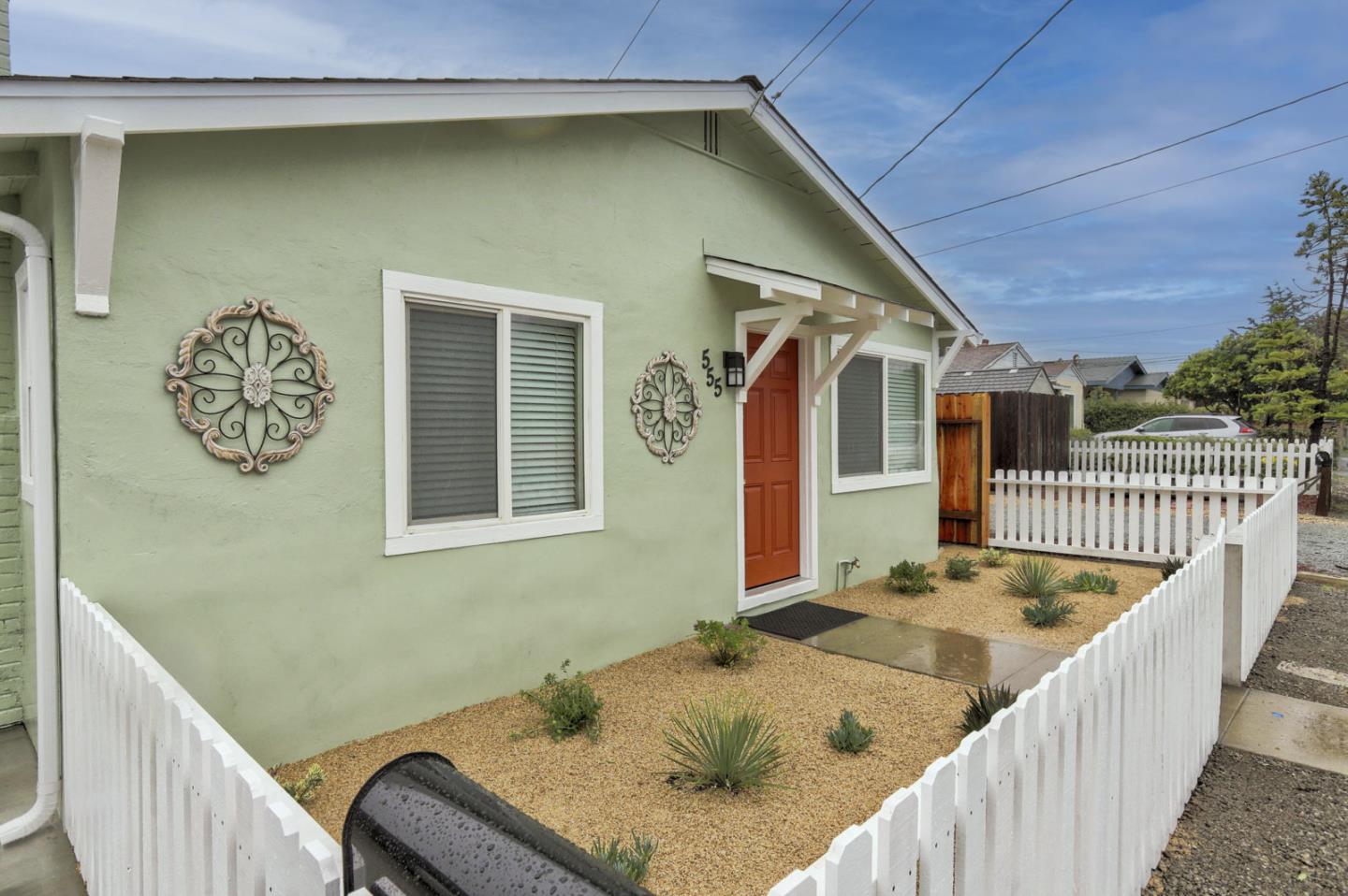 Detail Gallery Image 1 of 1 For 555 Williams Ave, Seaside,  CA 93955 - 2 Beds | 1 Baths