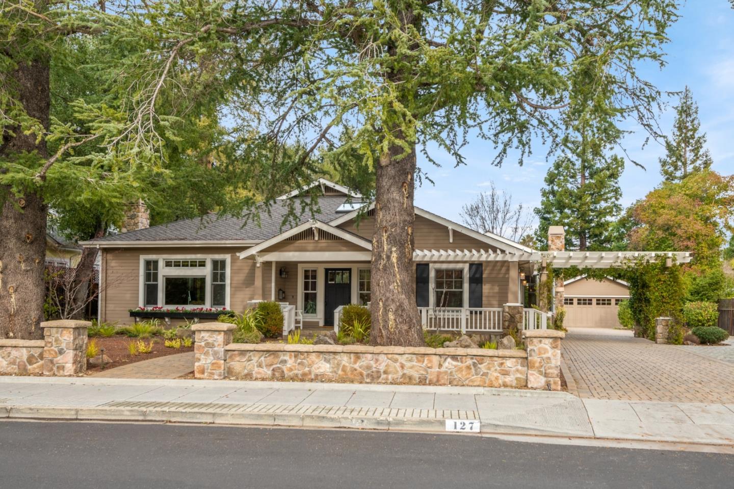 Detail Gallery Image 1 of 1 For 127 Harding Ave, Los Gatos,  CA 95030 - 4 Beds | 4/1 Baths