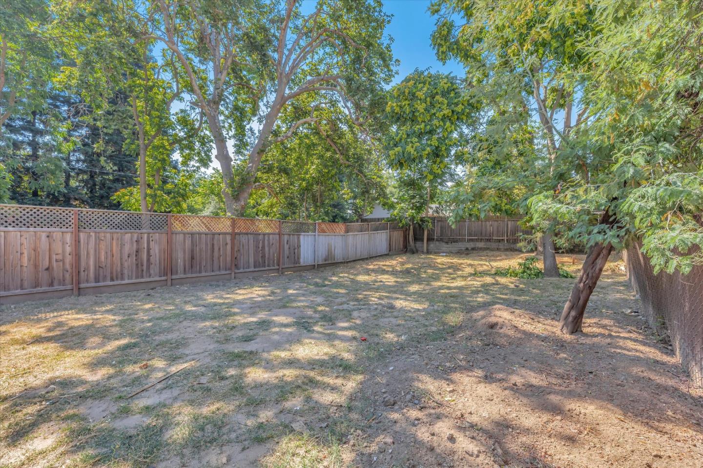 Detail Gallery Image 32 of 35 For 8040 Sacramento St, Fair Oaks,  CA 95628 - 2 Beds | 2 Baths