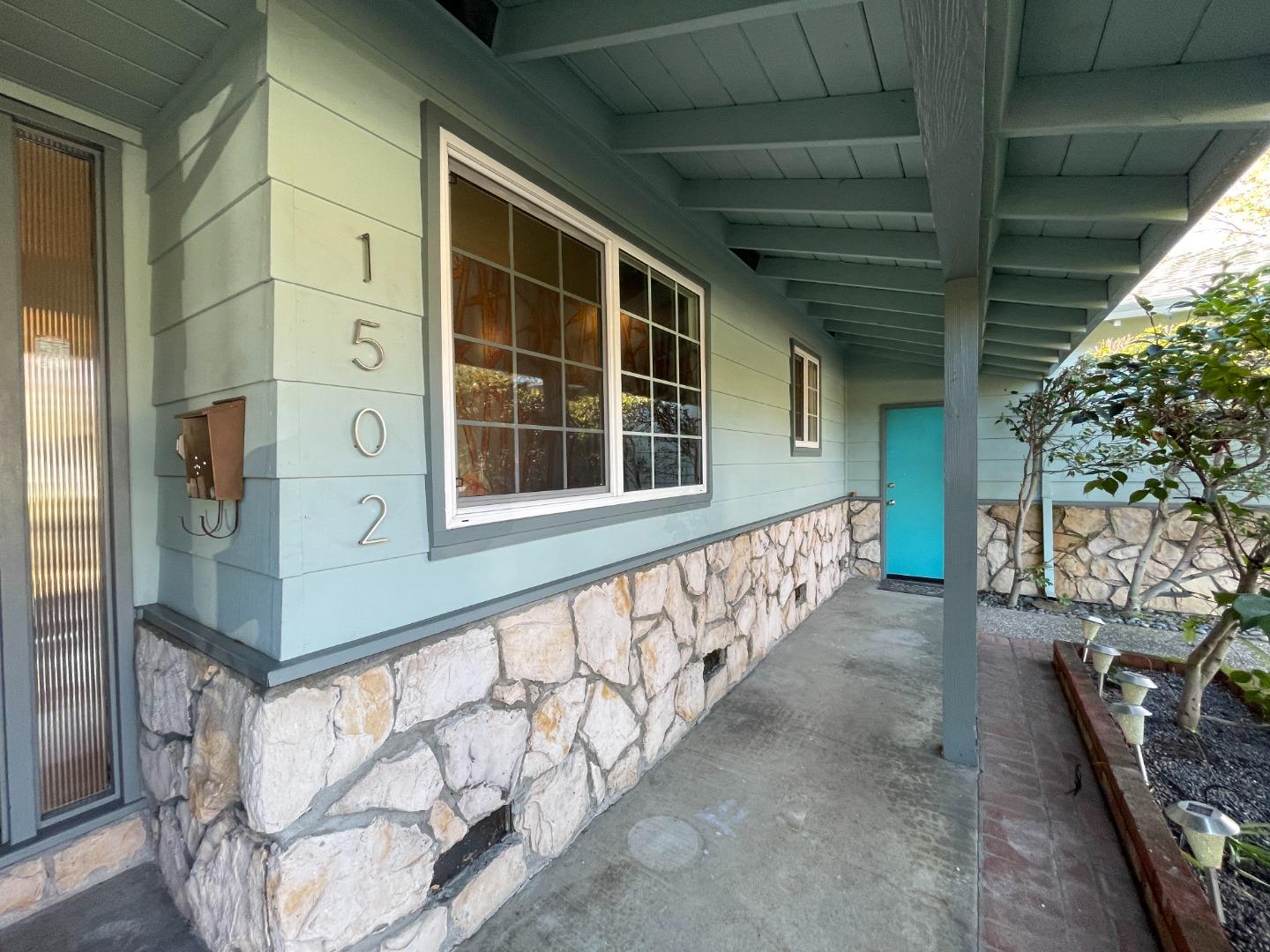 Detail Gallery Image 1 of 1 For 1502 Minnesota Ave, San Jose,  CA 95125 - 3 Beds | 2/1 Baths