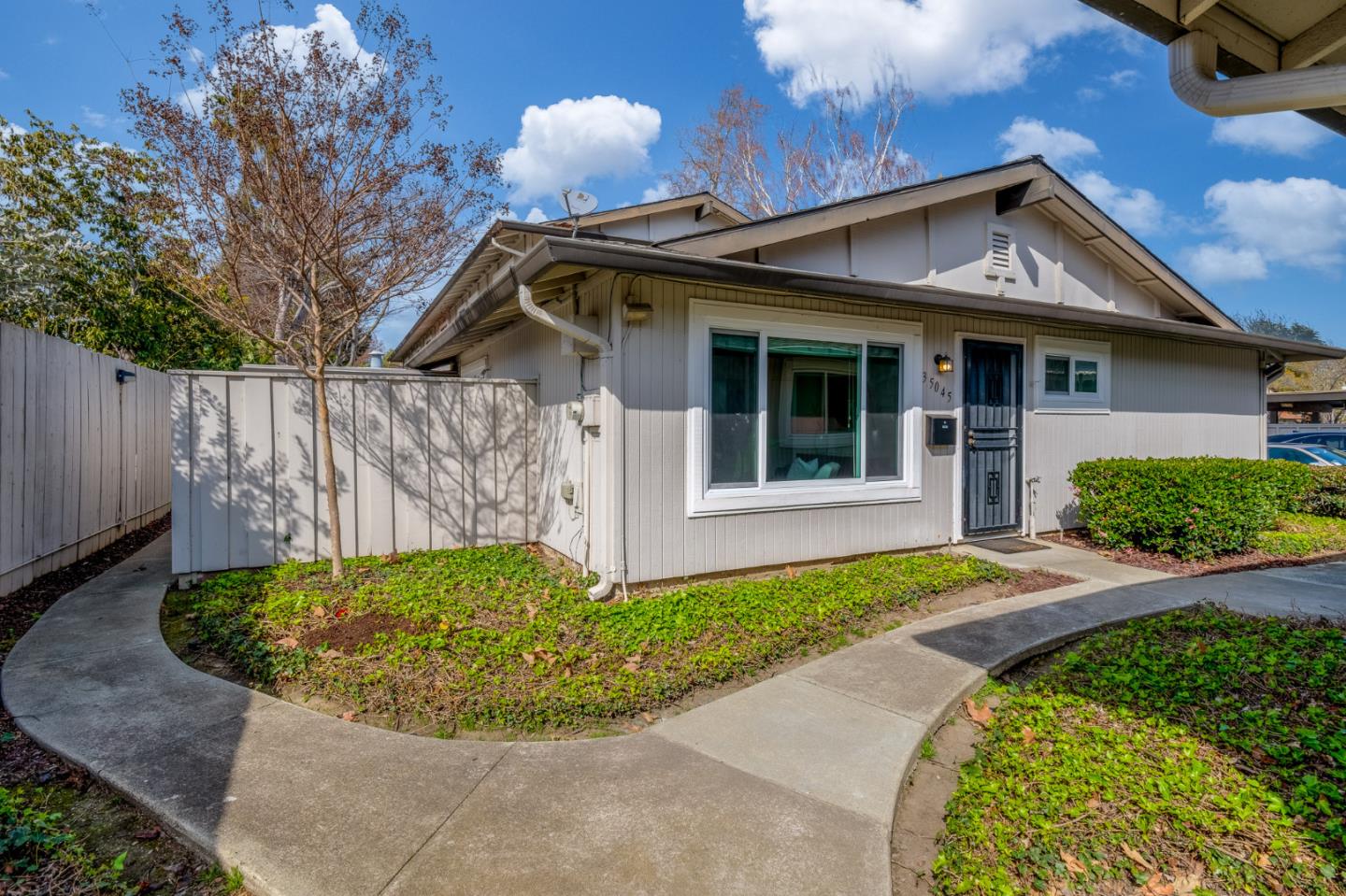 Photo of 35045 Lido Blvd in Newark, CA