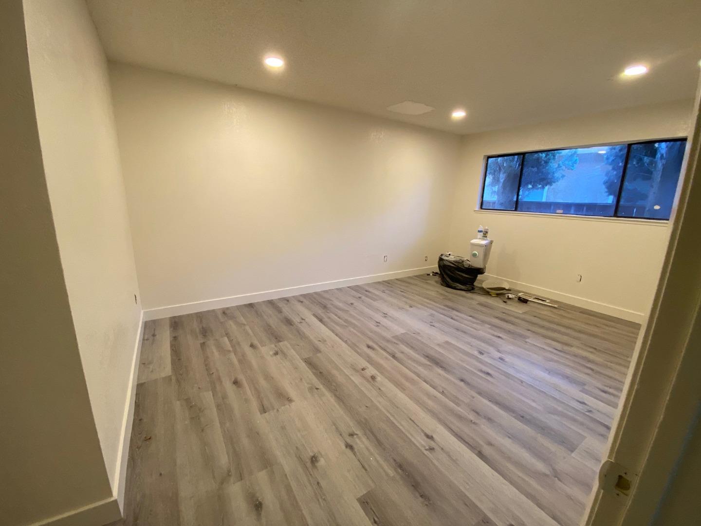 Detail Gallery Image 25 of 27 For 352 Nature Drive, San Jose,  CA 95123 - – Beds | – Baths