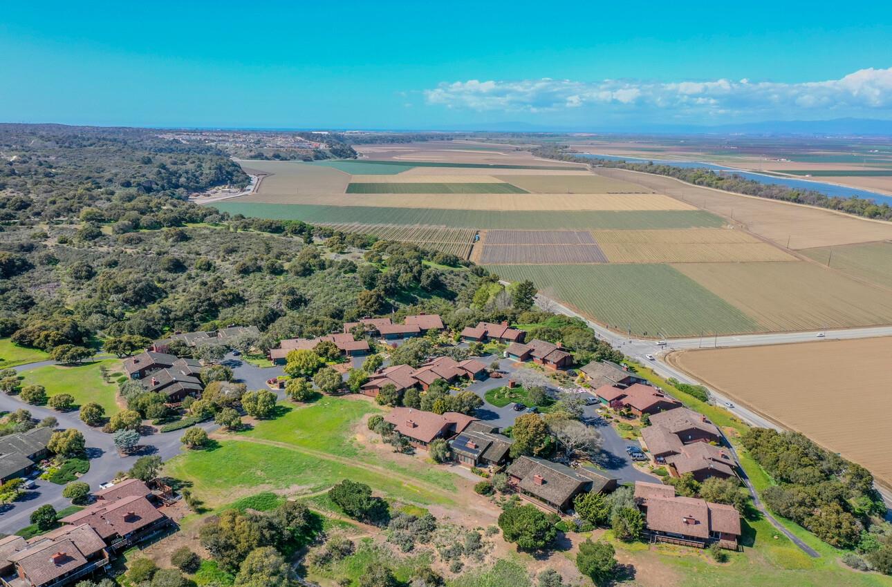 Detail Gallery Image 34 of 43 For 14170 Reservation Rd, Salinas,  CA 93908 - 3 Beds | 3 Baths