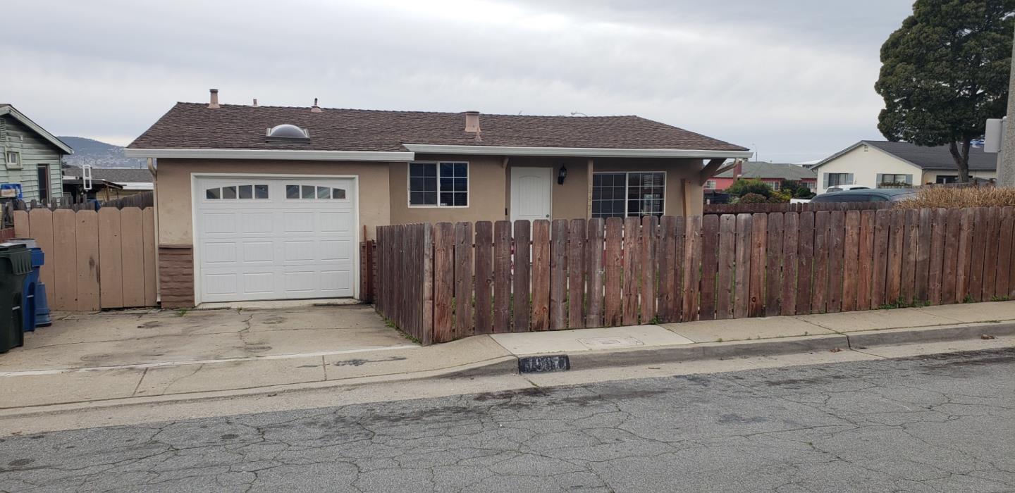 1697 Waring St, Seaside, CA 93955 photo 6