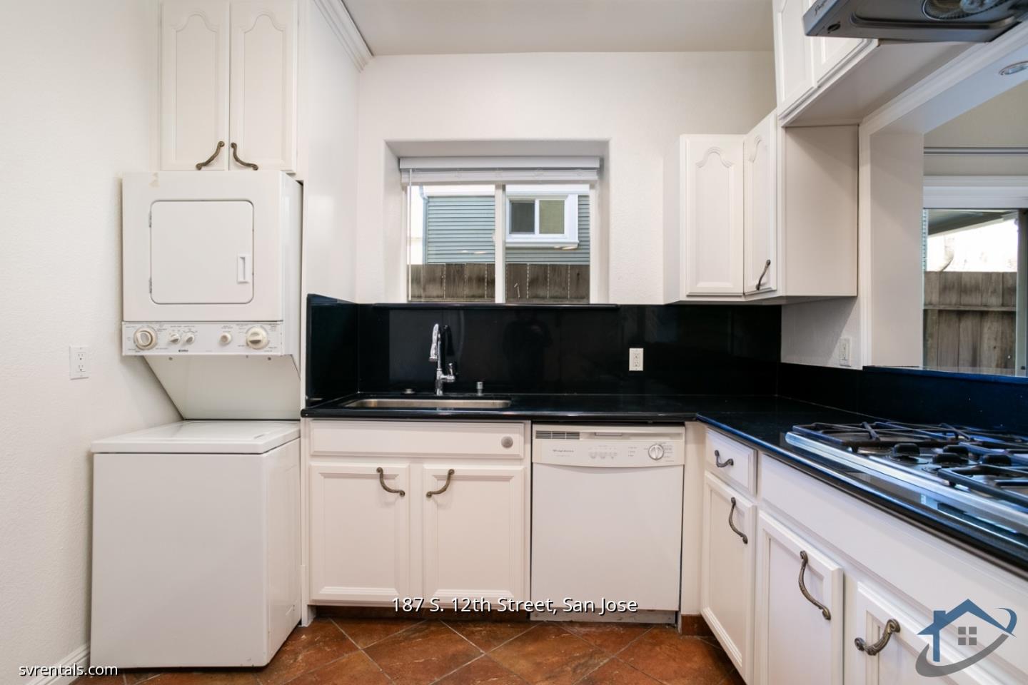 Detail Gallery Image 9 of 27 For 187 S 12th St #1,  San Jose,  CA 95112 - 3 Beds | 2 Baths