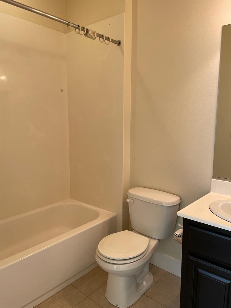 Detail Gallery Image 15 of 21 For 447 Topaz Ter, Sunnyvale,  CA 94089 - 2 Beds | 2/1 Baths
