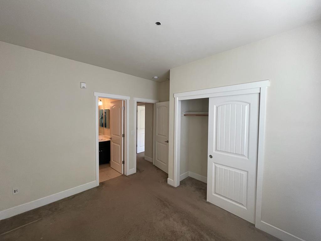 Detail Gallery Image 18 of 21 For 447 Topaz Ter, Sunnyvale,  CA 94089 - 2 Beds | 2/1 Baths