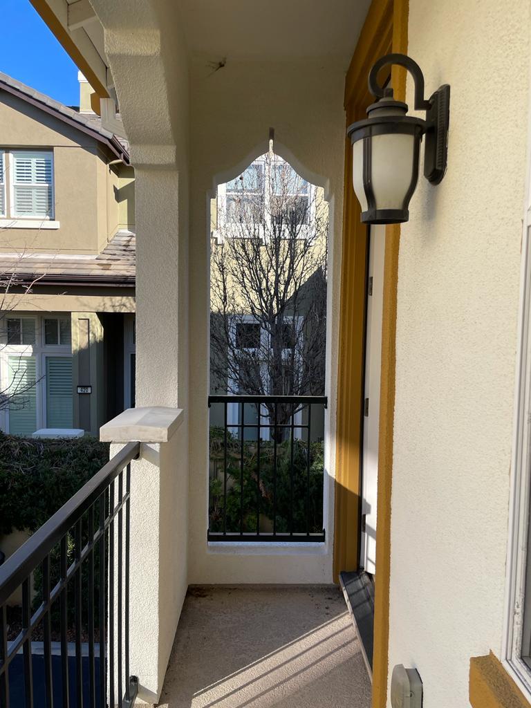 Detail Gallery Image 8 of 21 For 447 Topaz Ter, Sunnyvale,  CA 94089 - 2 Beds | 2/1 Baths