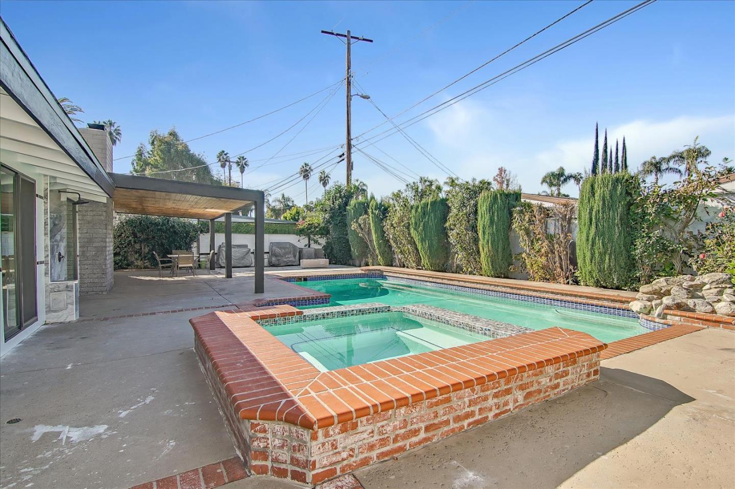 Detail Gallery Image 44 of 45 For 6513 Corbin Ave, Woodland Hills,  CA 91367 - 5 Beds | 4 Baths