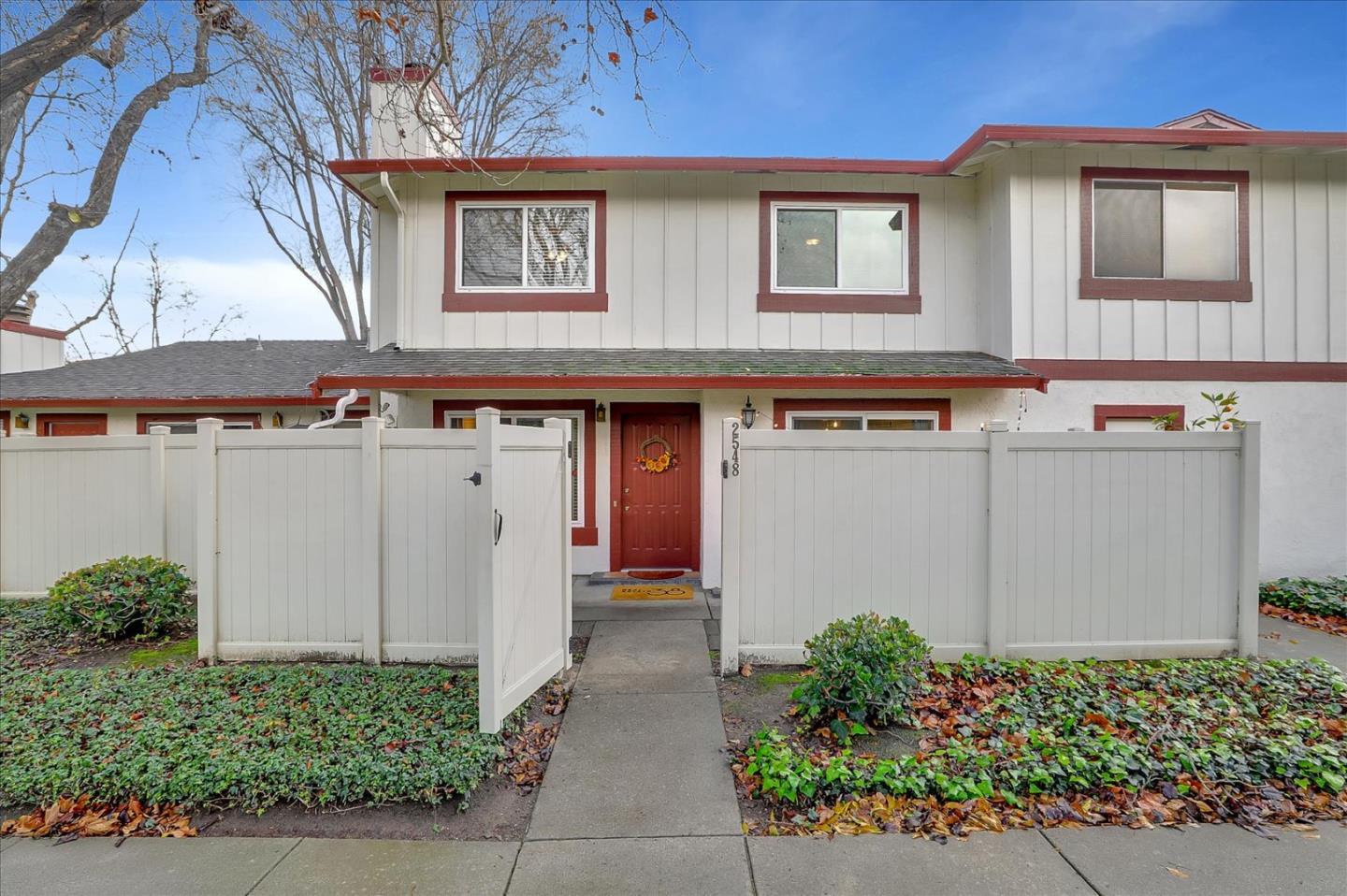 Detail Gallery Image 1 of 1 For 2548 Blue Rock Ct, San Jose,  CA 95133 - 2 Beds | 1/1 Baths