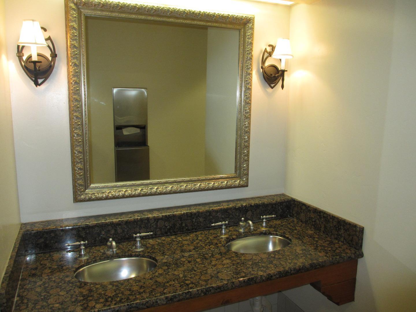Detail Gallery Image 4 of 10 For 18525 Sutter Blvd #155,  Morgan Hill,  CA 95037 - – Beds | – Baths