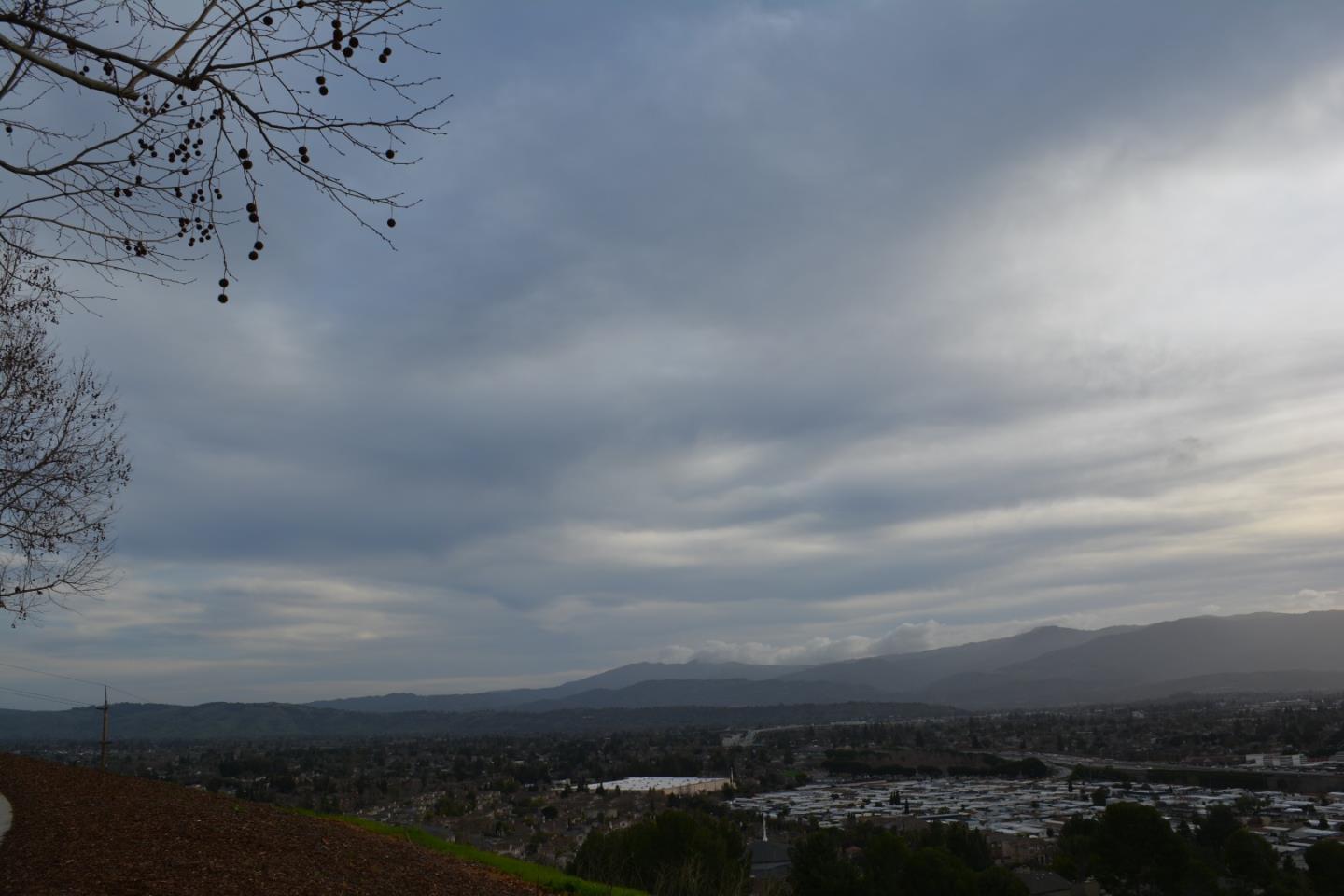 Detail Gallery Image 1 of 1 For 389 Casselino Dr #1,  San Jose,  CA 95136 - 3 Beds | 2/1 Baths