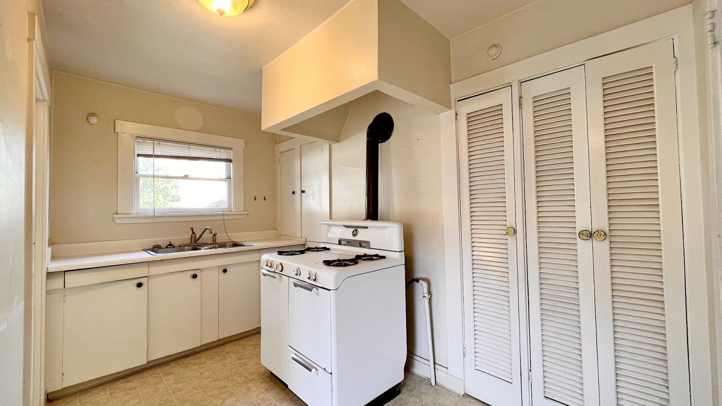 Detail Gallery Image 11 of 24 For 183 N 19th St, San Jose,  CA 95112 - 2 Beds | 1 Baths
