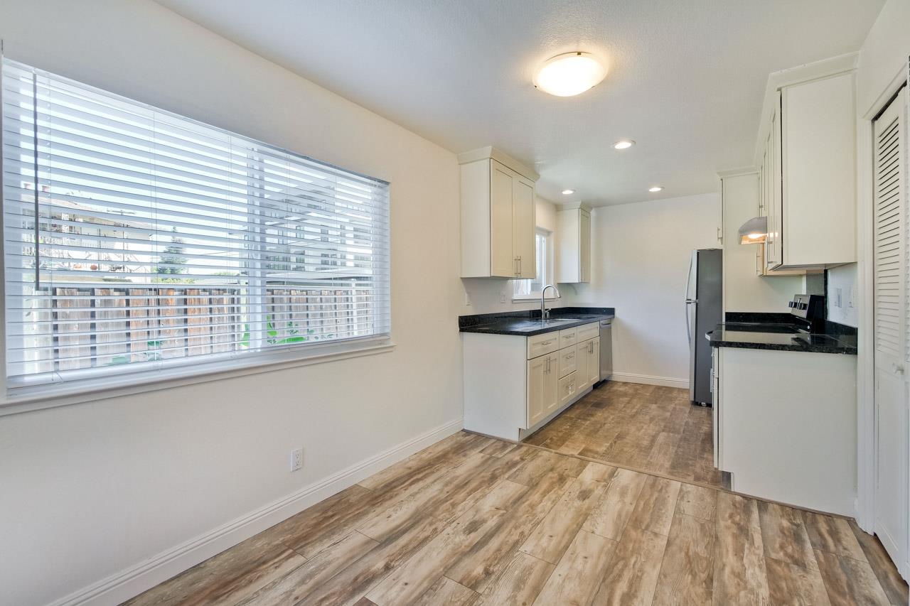 Detail Gallery Image 25 of 37 For 173 Higdon Ave #UNIT 2,  Mountain View,  CA 94041 - 2 Beds | 1/1 Baths
